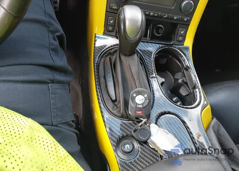 2006 Chevrolet Corvette z USA, uszkodzony, nr VIN 1G1YY26U365103919